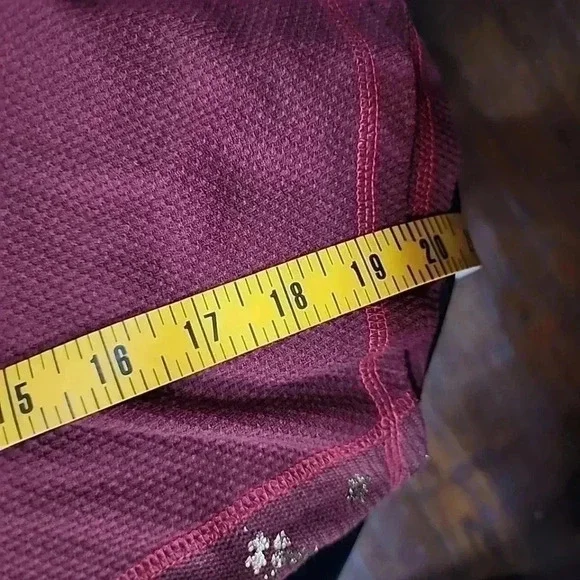 Free People Amara V-Neck Thermal Top in Garnet Grotto Size S Pullover Bl… - Picture 11 of 11